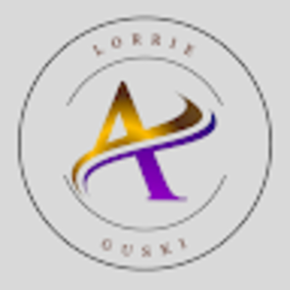 Meet your Posher, Lorrie